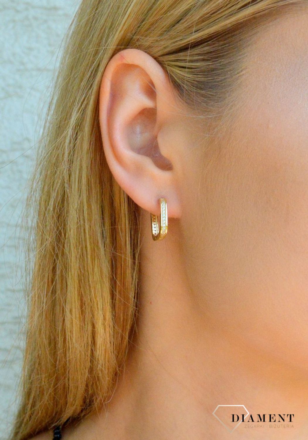 Kolczyki złote wiszące 585 kwadraty z cyrkoniami KL 8970.jpg